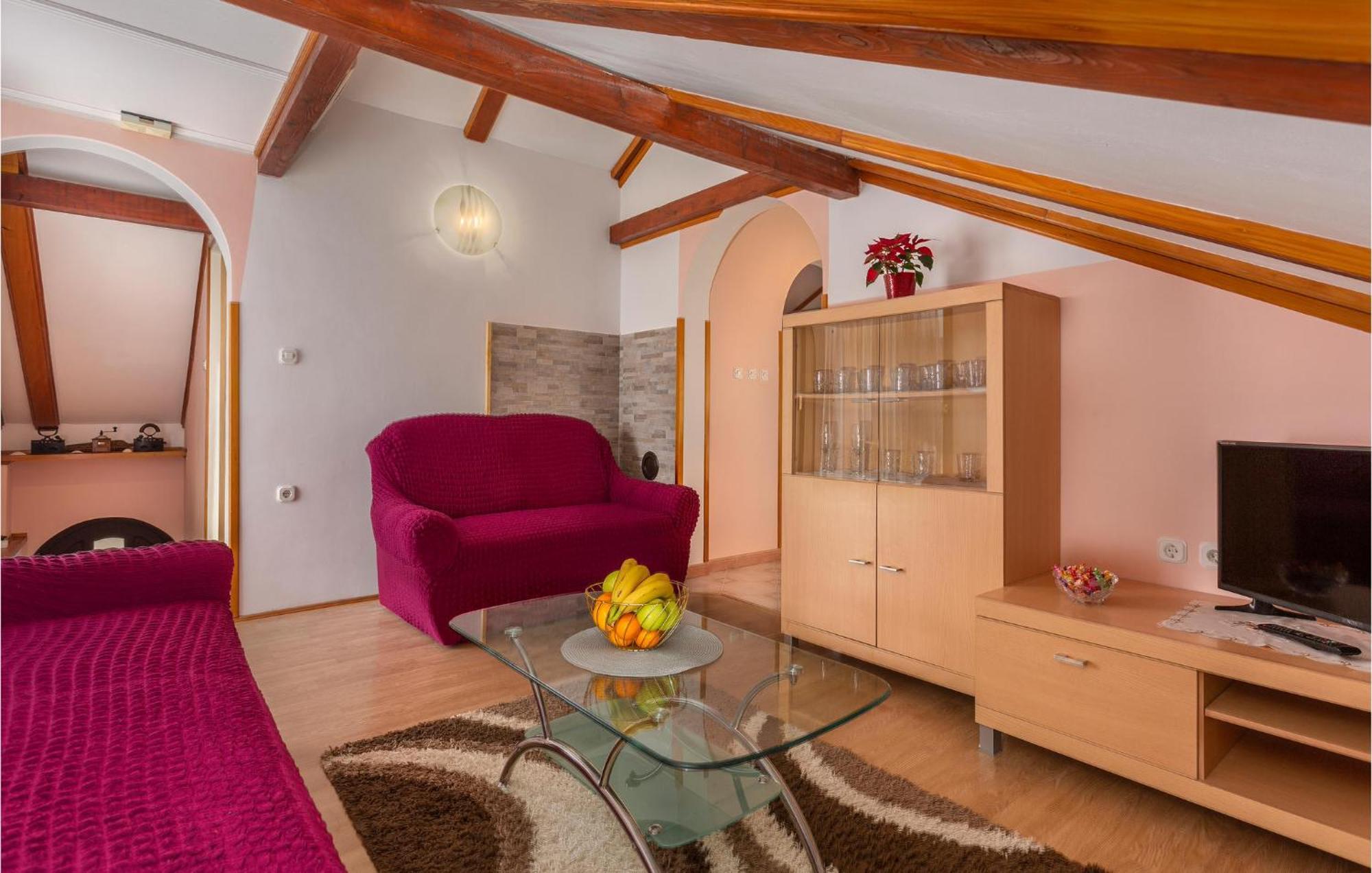 Beautiful Apartment In Matulji With Wifi Dış mekan fotoğraf