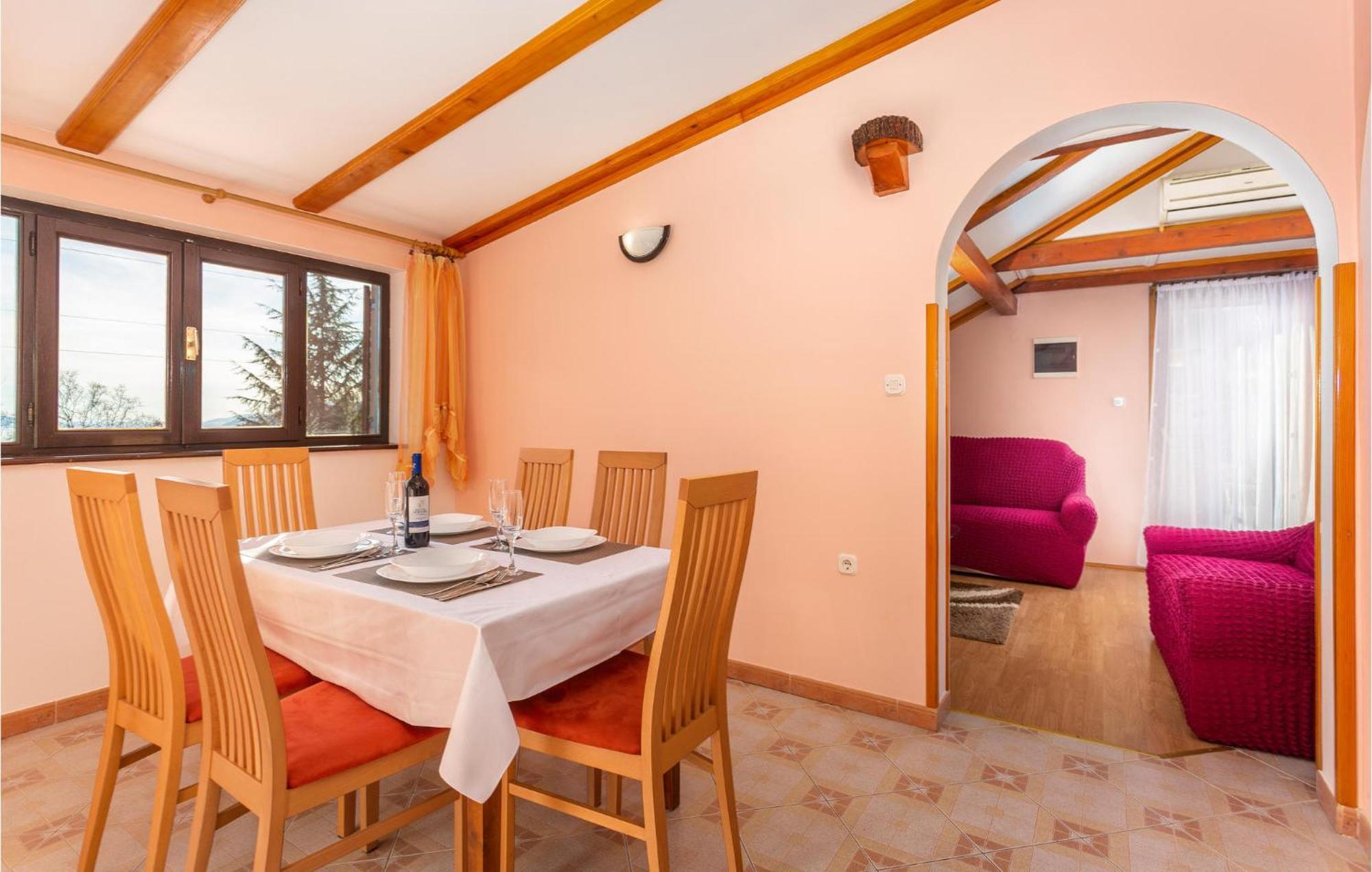 Beautiful Apartment In Matulji With Wifi Dış mekan fotoğraf
